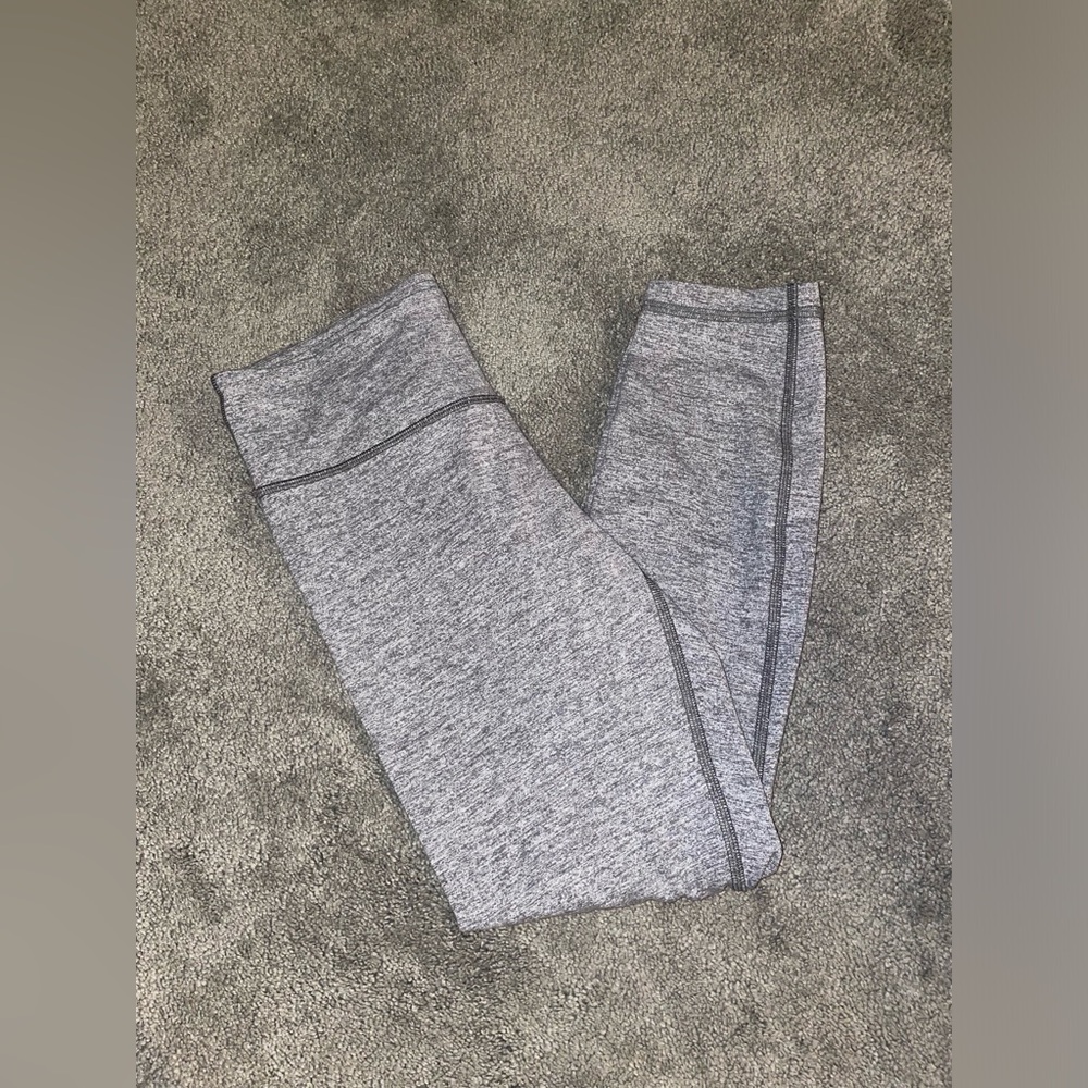 Lululemon Grey Black High Rise Leggings Size 6